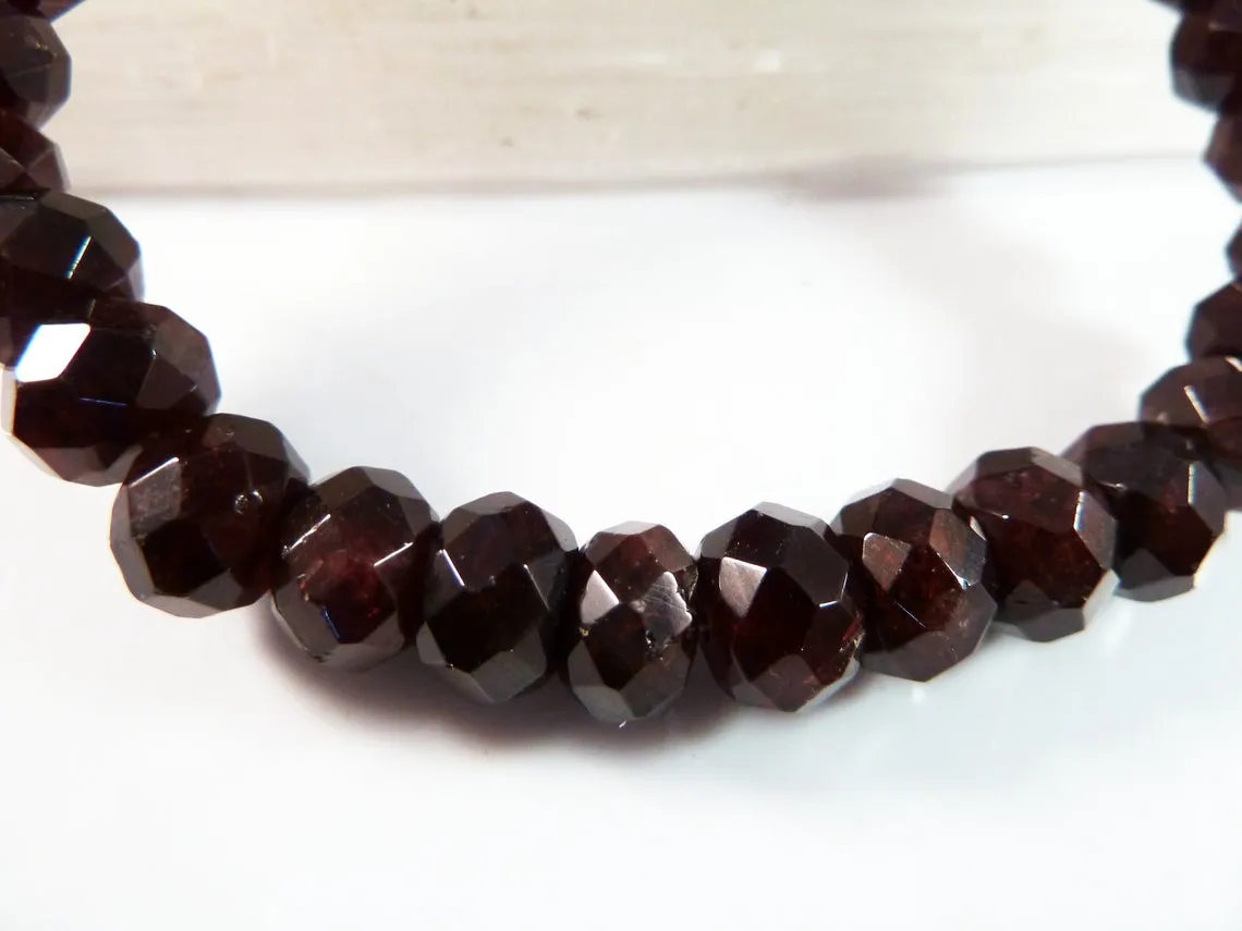 8mm Faceted Rondelle Dark Red Garnet Bead Bracelet