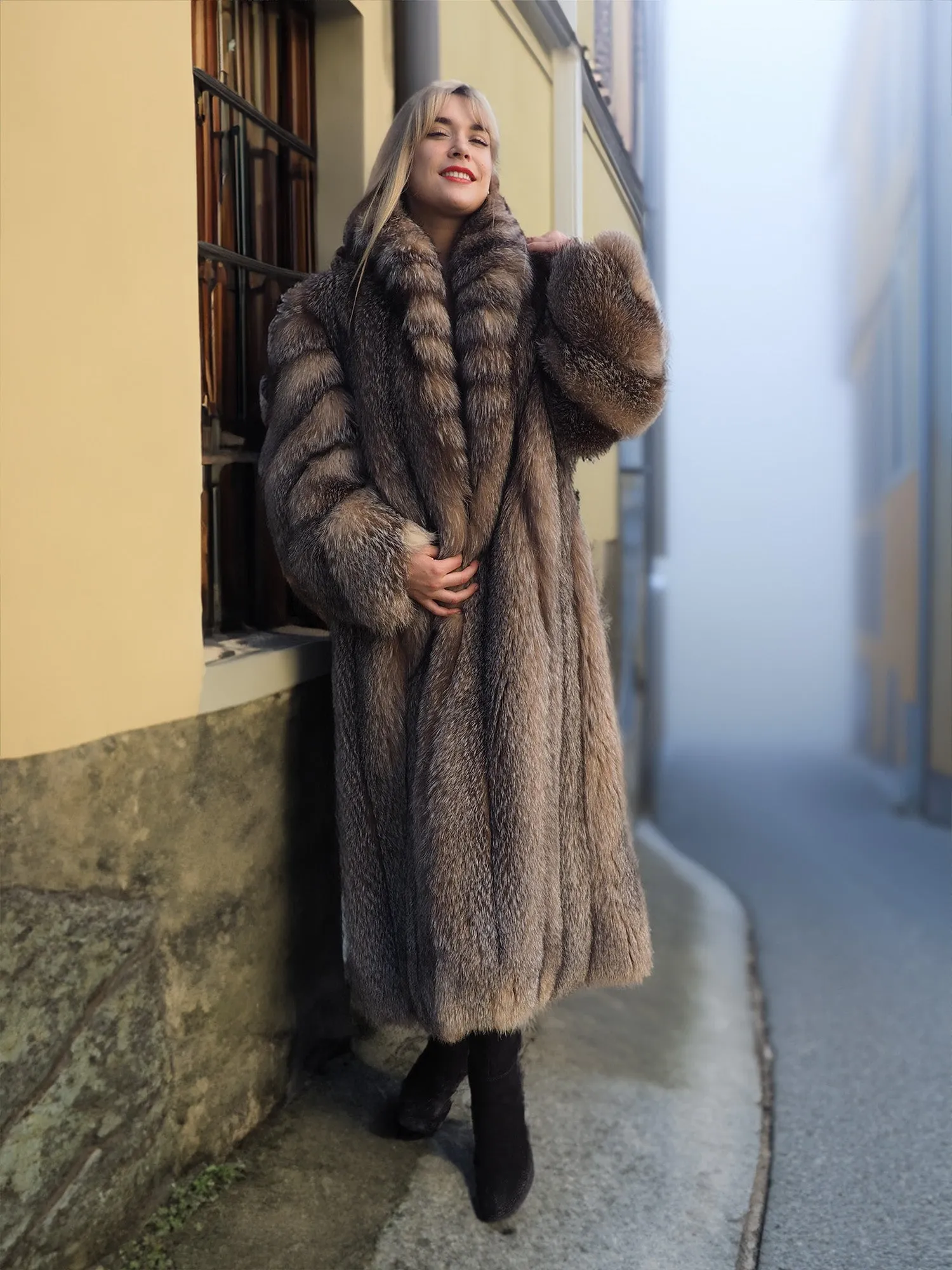 Crystal Fox Fur Coat Shawl collar 50 Long M