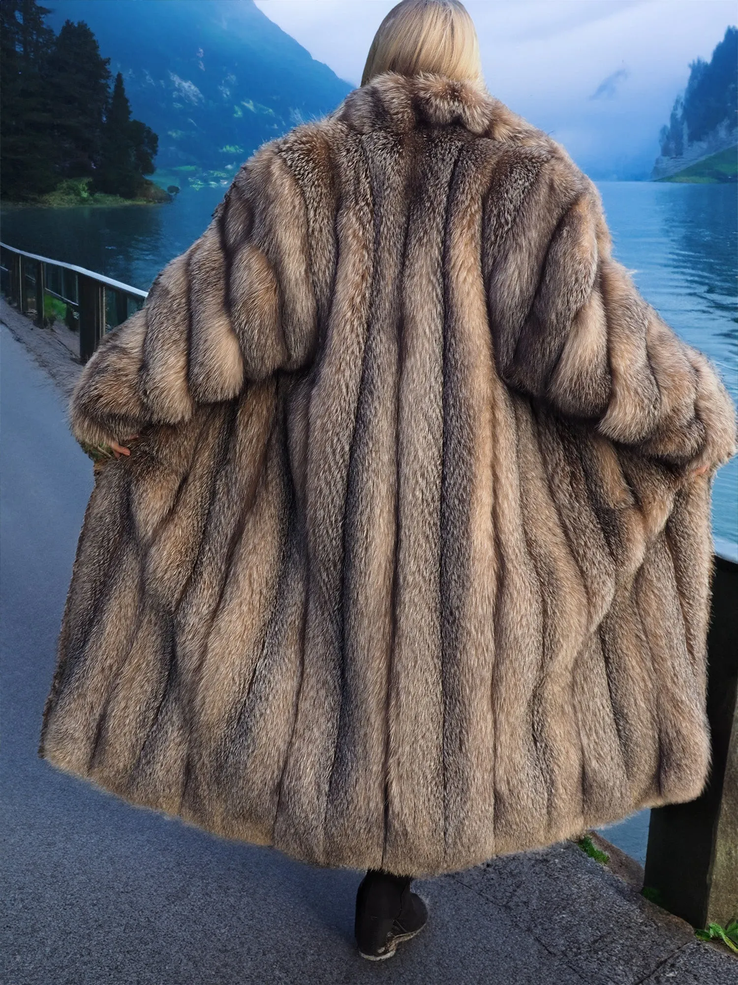 Crystal Fox Fur Coat Shawl collar 50 Long M